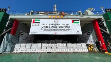 وصول سفينة مساعدات إماراتية بحمولة 5112 طناً لدعم أهالي غزة 7 وصول سفينة مساعدات إماراتية بحمولة 5112 طناً لدعم أهالي غزة