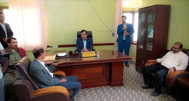 محافظ شبوة يعلن مشاريع تعليمية جديدة بدعم إماراتي ويؤكد: التعليم أولويتنا القصوى