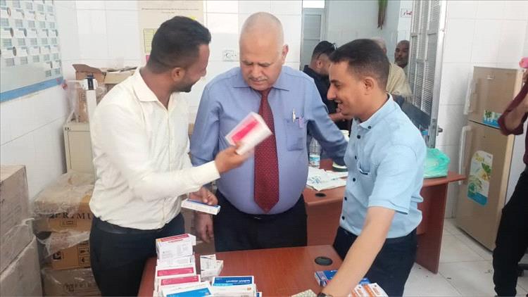 تدشين مخيم طبي مجاني للأمراض المزمنة في خورمكسر بعدن