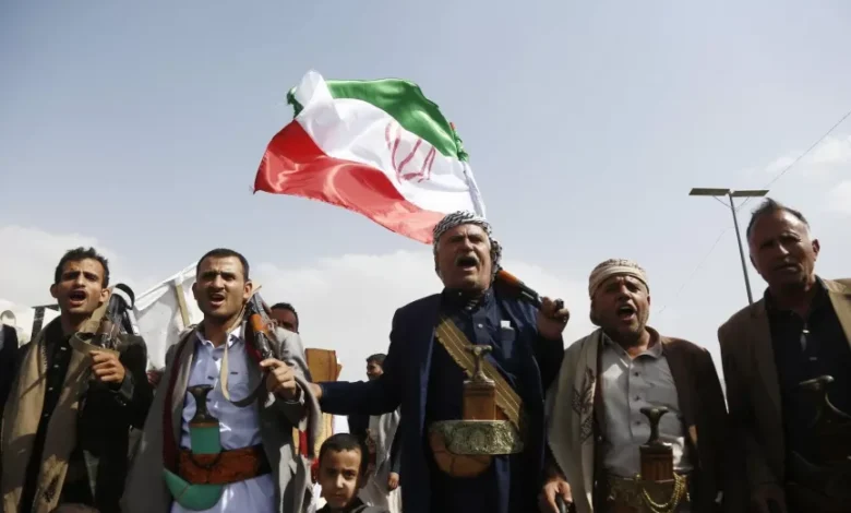 مليشيا الحوثي تشدد الجبايات في مناطق سيطرتها لتعويض تراجع الدعم الإيراني 1 مليشيا الحوثي تشدد الجبايات في مناطق سيطرتها لتعويض تراجع الدعم الإيراني
