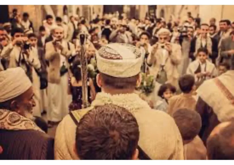 مليشيا الحوثي تفرض حظر الغناء في أعراس صعدة وتلوّح بعقوبات صارمة للمخالفين