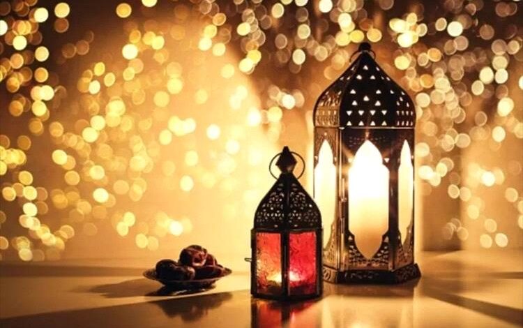 فلكي يمني يحدد موعد أول أيام رمضان ويكشف عن ظاهرتين فلكيتين