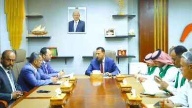 محافظ عدن يبحث مع البرنامج السعودي دعم المشاريع التنموية والخدمية
