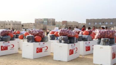 بابلغوم يدشن توزيع ادوات الاصطياد في محافظة شبوة وحضرموت