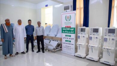 تدشين مشروع توريد ثلاثة أجهزة غسيل لمركز الكلى الصناعية بمستشفى الشحر العام