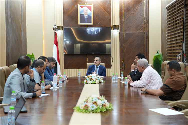 وزير الصحة يطّلع على تنفيذ مشروع الصندوق العالمي لتعزيز مكافحة الملاريا والسل والإيدز