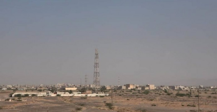 مليشيا الحوثي تستهدف منازل المواطنين في حيس جنوب الحديدة 1 مليشيا الحوثي تستهدف منازل المواطنين في حيس جنوب الحديدة