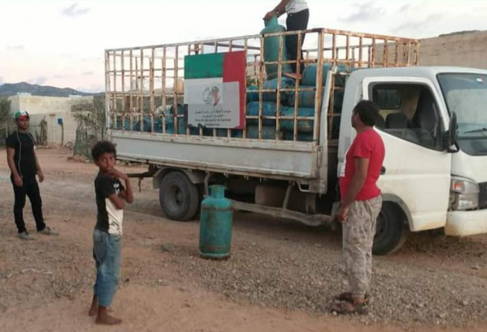 بدعم من خليفة الإنسانية .. إمدادات جديدة من الغاز المنزلي تصل سقطرى 1 بدعم من خليفة الإنسانية .. إمدادات جديدة من الغاز المنزلي تصل سقطرى