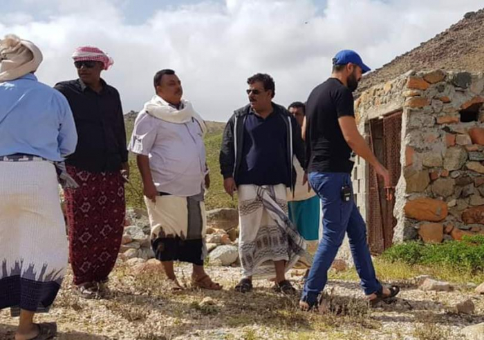 بدعم إماراتي .. مشروع تنموي لإنارة قرى مناطق الساحل الشرقي من سقطرى 1 بدعم إماراتي .. مشروع تنموي لإنارة قرى مناطق الساحل الشرقي من سقطرى