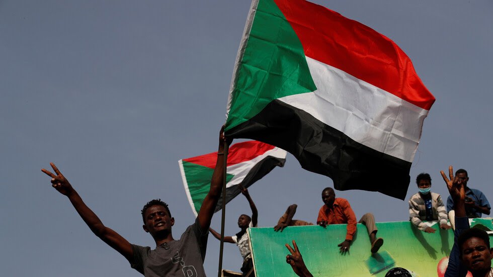 واشنطن وصندوق النقد يدعوان الدول لتخفيف ديون السودان 1 واشنطن وصندوق النقد يدعوان الدول لتخفيف ديون السودان