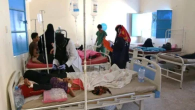 تفشي الكوليرا يودي بحياة خمسة نازحين في مخيمات الحديدة
