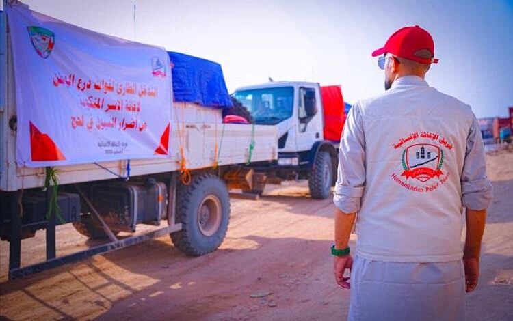 درع الوطن تواصل إغاثة الأسر المنكوبة في لحج وعدن بعد كارثة السيول