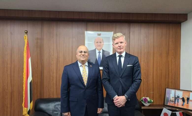السفير السنيني يبحث مع غروندبرغ الجهود الأممية لإحياء عملية السلام في اليمن