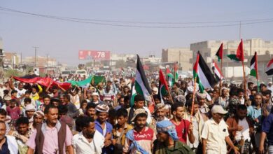 أبناء الخوخة وحيس ينددون بـ100 يوم من المجازر الصهيونية في فلسطين
