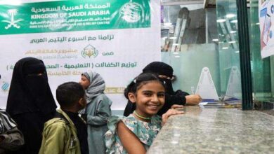 سلمان للإغاثة يسلّم الكفالة المالية لـ 148يتيماً ويتيمة في عدن 2 سلمان للإغاثة يسلّم الكفالة المالية لـ 148يتيماً ويتيمة في عدن