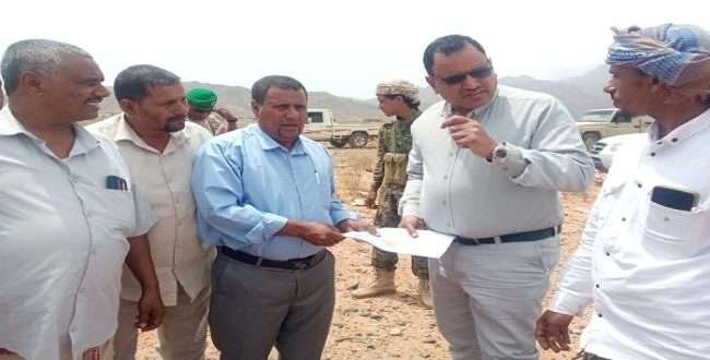 الوزير السقطري يتسلم موقع المحطة البحثية الزراعية بسقطرى 1 الوزير السقطري يتسلم موقع المحطة البحثية الزراعية بسقطرى 