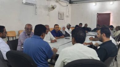 لجنة الطوارئ تبحث الوضع الصحي وتداعيات التغير المناخي في الحديدة