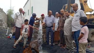 تدشين الضخ التجريبي لمشروع مياه بئر سناح بالضالع