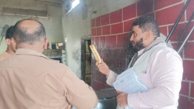 المخا.. حملات رقابية في يختل والزهاري لضبط أسعار السلع بعد تحسن العملة
