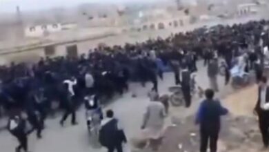 إشتباكات بين طلاب رداع إثر مسيرة حوثية إجبارية