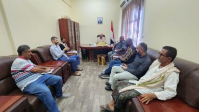 المخا.. ترتيبات لمرحلة جديدة من دعم الصيادين بالتعاون مع الصليب الأحمر