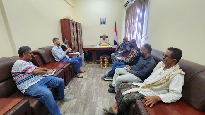 المخا.. ترتيبات لمرحلة جديدة من دعم الصيادين بالتعاون مع الصليب الأحمر