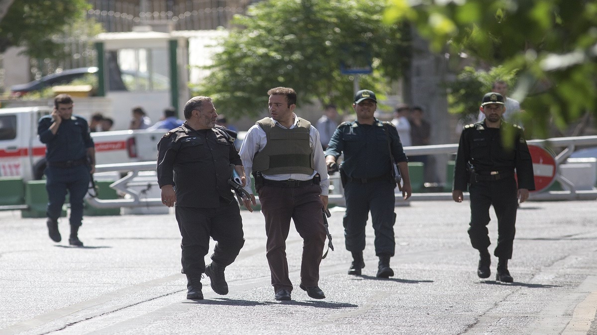 إيران.. عملية اغتيال جديدة تطال مسؤولا في وزارة الاستخبارات 1 إيران.. عملية اغتيال جديدة تطال مسؤولا في وزارة الاستخبارات