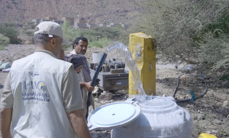 لحج.. إنسانية المقاومة الوطنية تستجيب لمناشدة أهالي قرية الأغبرة بمشروع مياه متكامل 1 لحج.. إنسانية المقاومة الوطنية تستجيب لمناشدة أهالي قرية الأغبرة بمشروع مياه متكامل