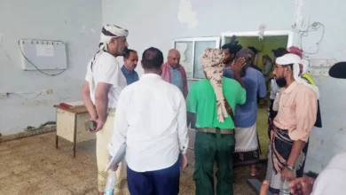 مستشفى المخا يتوسع باستلام منشأة طبية جديدة بعد استخدامها عسكرياً