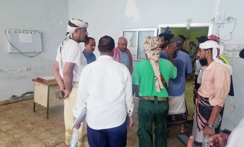 مستشفى المخا يتوسع باستلام منشأة طبية جديدة بعد استخدامها عسكرياً