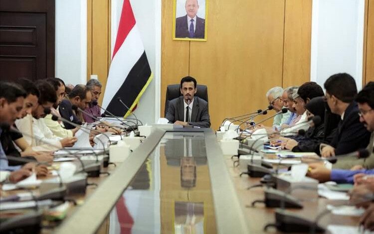 تنفيذية ساحل حضرموت تناقش الاستعدادات الرمضانية وتقر تقارير خدمية وأمنية للعام 2026 1 تنفيذية ساحل حضرموت تناقش الاستعدادات الرمضانية وتقر تقارير خدمية وأمنية للعام 2026