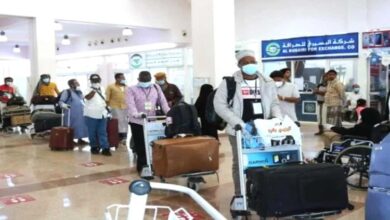 وصول ومغادرة 10395 مسافرا عبر المنافذ اليمنية البرية والجوية