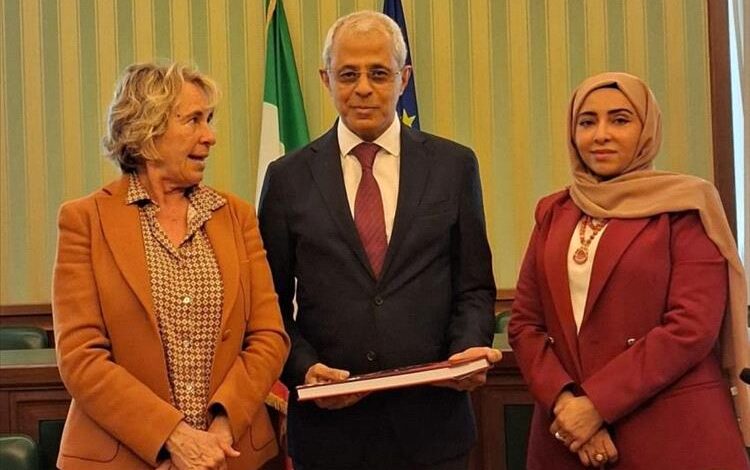 اليمن وإيطاليا تبحثان تعزيز التعاون المشترك وجهود إحلال السلام في المنطقة 1 اليمن وإيطاليا تبحثان تعزيز التعاون المشترك وجهود إحلال السلام في المنطقة