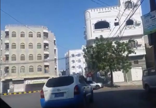 رصد تحركات لـ"حزب الله" اللبناني في مدينة الحديدة 1 رصد تحركات ل-"حزب الله" للبناني في مدينة الحديدة