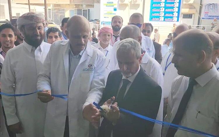 تدشين المخيم الطبي الجراحي المجاني الثالث في مستشفى عدن التعاوني
