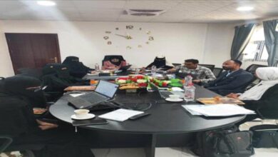 عدن: اجتماع يناقش إنشاء إطار وطني لرصد وفيات الأمهات وتعزيز الرعاية الصحية