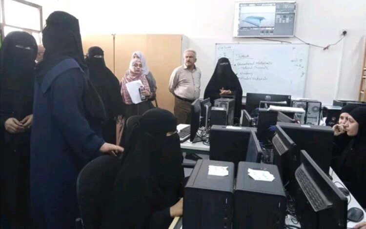 مدير التعليم الفني بعدن يتفقد المعاهد التقنية ويؤكد دعم تطوير العملية التعليمية 1 مدير التعليم الفني بعدن يتفقد المعاهد التقنية ويؤكد دعم تطوير العملية التعليمية
