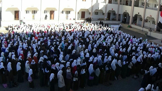 مسلحون يعتدون على حارسة مدرسة بنات في صنعاء