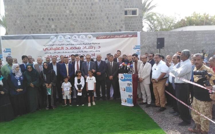 وزارة الصحة تطلق حملة تطعيم واسعة للحد من تفشي الكوليرا في خمس محافظات 1 وزارة الصحة تطلق حملة تطعيم واسعة للحد من تفشي الكوليرا في خمس محافظات