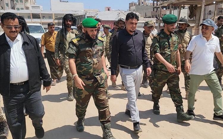 الداؤودي والحسيني يشيدان بإنجازات وحدة التدخل في عدن