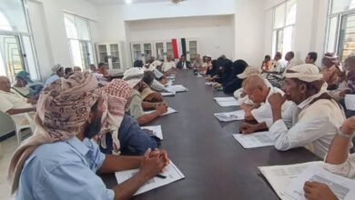 اجتماع يناقش التحضير لعملية المسح التربوي الشامل بالحديدة