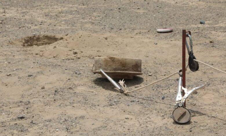 "مسام" يكتشف حقل ألغام عشوائي في الخوخة يهدد حياة المدنيين