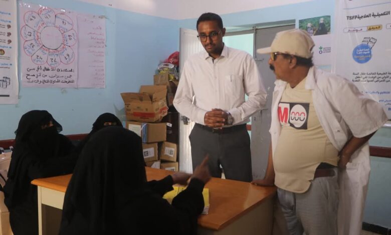الحديدة.. القديمي يزور مركز موشج الصحي ويوجه بدعم عاجل للمرافق الطبية