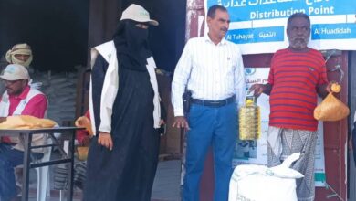 الحديدة.. الغذاء العالمي يوزع مساعدات غذائية لأكثر من 1600 مستفيدا في التحيتا