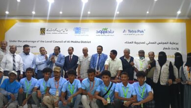 انطلاق مرحلة جديدة من برنامج الحليب المدرسي لتعزيز تغذية طلاب المخا