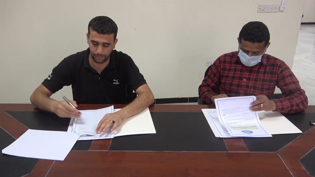 التوقيع على حفر ثلاثة أبار ارتوازية بمديريتي الدريهمي وبيت الفقيه بالحديدة