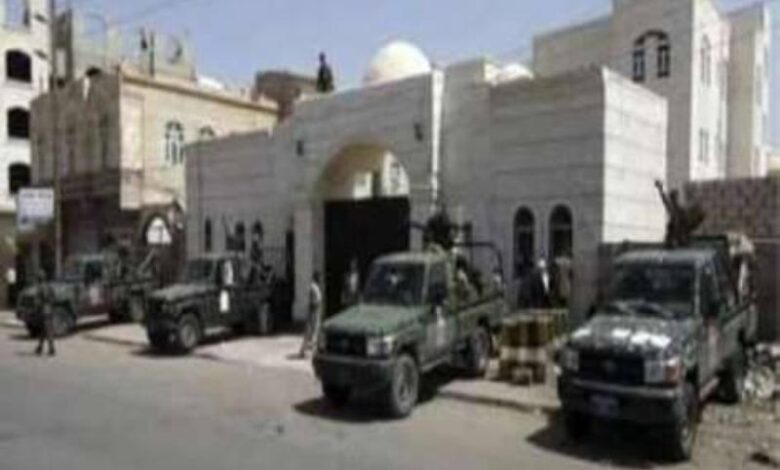 مقتل وإصابة 6 أشخاص بإطلاق نار في مجمع قضائي في صنعاء