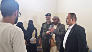 مأرب.. الوكيل الباكري يطلع على قسم النساء في الاحوال المدنية بعد اعادة تأهيله