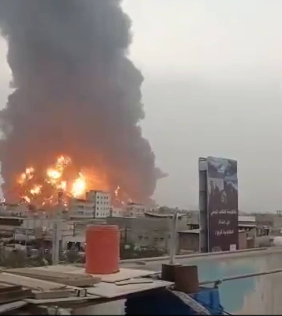 خبير مخاطر: من الصعب تعافي القطاع النفطي في اليمن عقب هجوم الحديدة