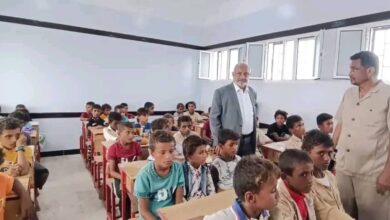 محافظ الحديدة يفتتح مدرسة النهضة في منطقة البادي بالخوخة